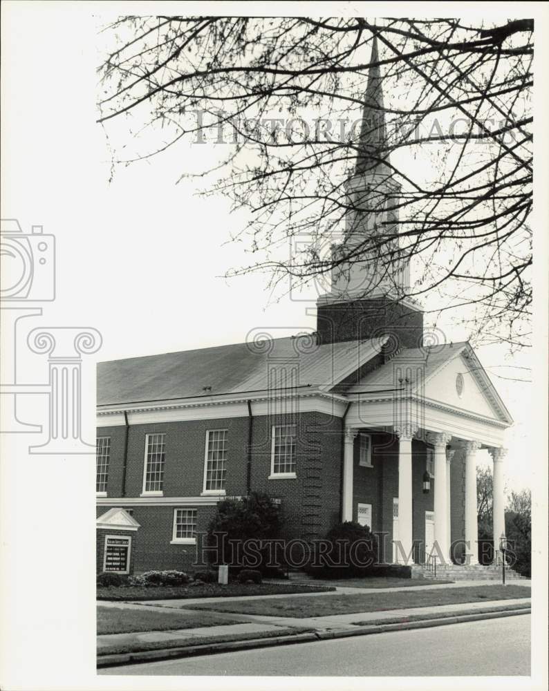 1987 Press Photo Highland Baptist Church at 828 9th Avenue, N.E. in Hickory- Historic Images