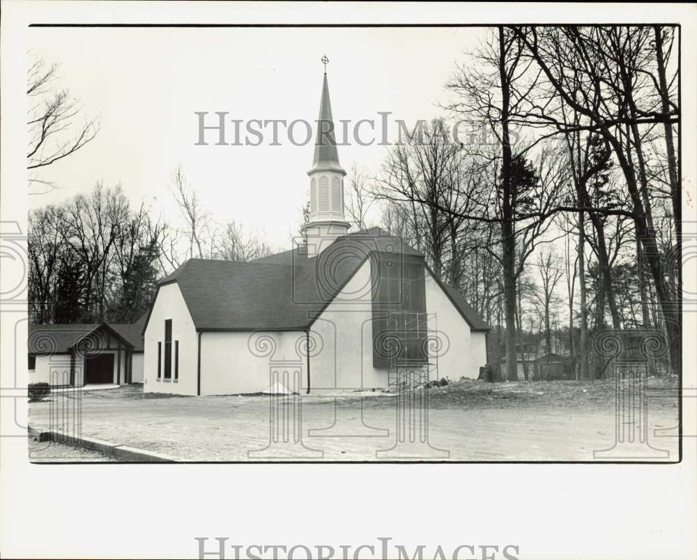 1987 Press Photo Exterior of St. Alban&#39;s Episcopal Church in Hickory, NC- Historic Images