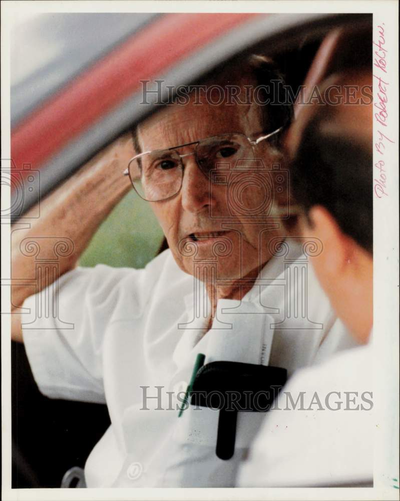 1992 Press Photo Heriberto Mederon, accused of torturing prisoners - lra33813- Historic Images