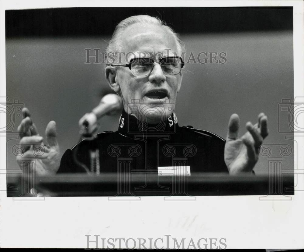 1979 Press Photo W. Stanley Cottrill speaks at St. Petersburg Citadel Corps- Historic Images