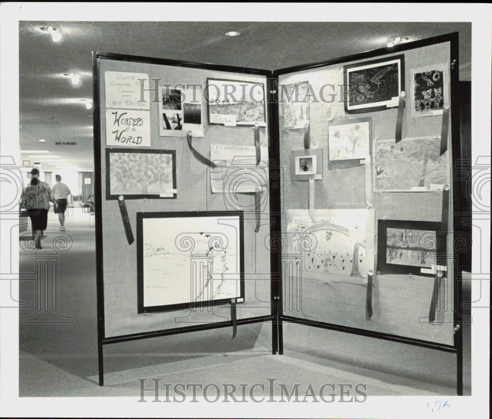 1988 Press Photo Art works made by children on display at public library- Historic Images