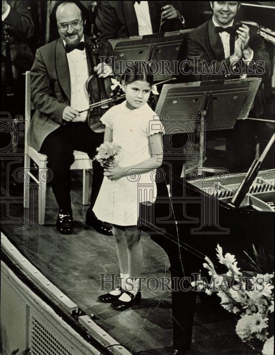 1974 Press Photo Ana Maria Vera on "Evening At Pops" on PBS - lra57409- Historic Images