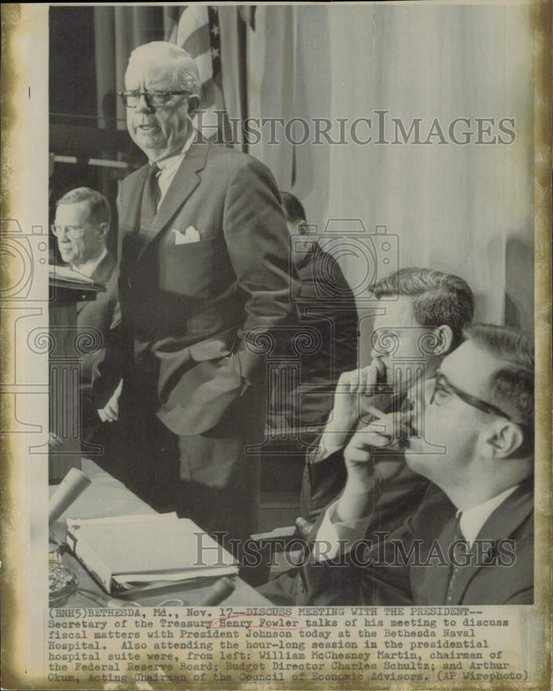 Press Photo US Treasury Sec. Henry Fowler speaks at a meeting in Bethesda, MD- Historic Images