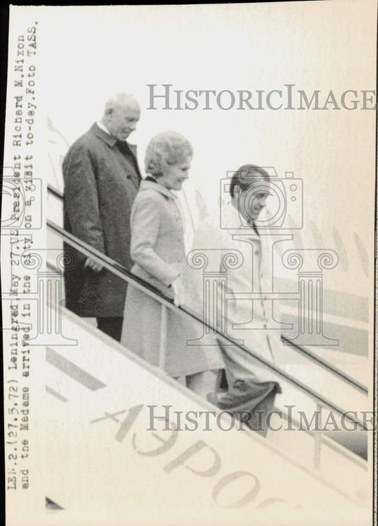 1972 Press Photo President Richard M. Nixon & First Lady Arrive in Leningrad- Historic Images