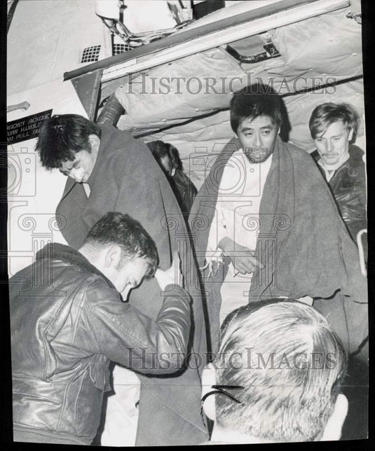 1970 Press Photo Japanese fishermen arrive at Logan airport for treatment- Historic Images