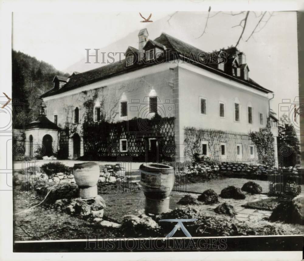 1937 Press Photo Exterior of the Wasserleonburg Castle in Austria - lra80734- Historic Images