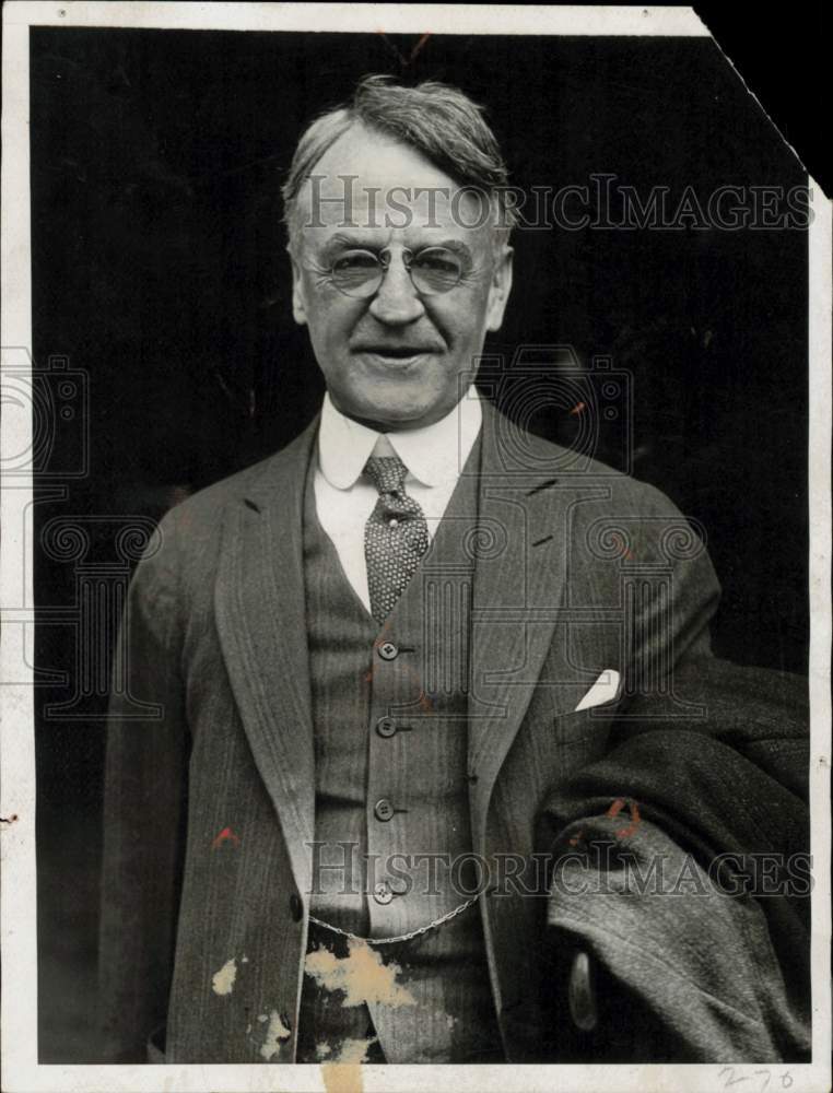 1929 Press Photo Ambassador Dwight Morrow Arrives in Newark, New Jersey- Historic Images