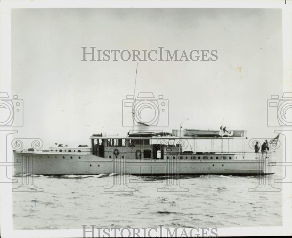 1976 Press Photo The ship which burials at sea are performed by Neptune Society- Historic Images