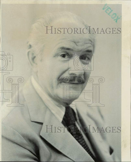 1975 Press Photo Gino Secco, Regional Sales Manager of Home Lines Incorporated- Historic Images