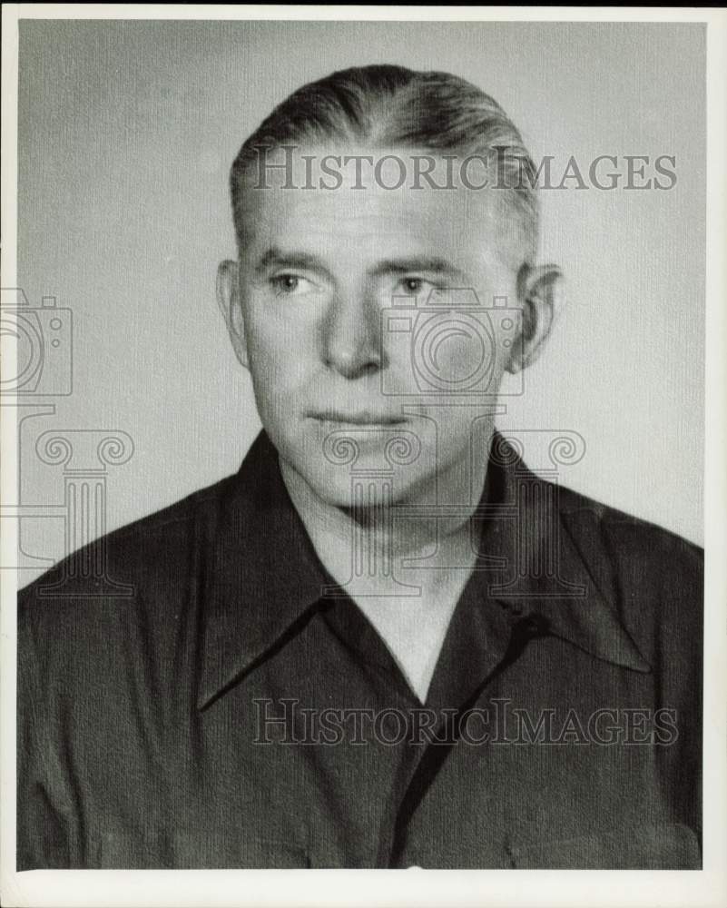 1947 Press Photo Coach James Phelan of St. Mary&#39;s College - lra93714- Historic Images