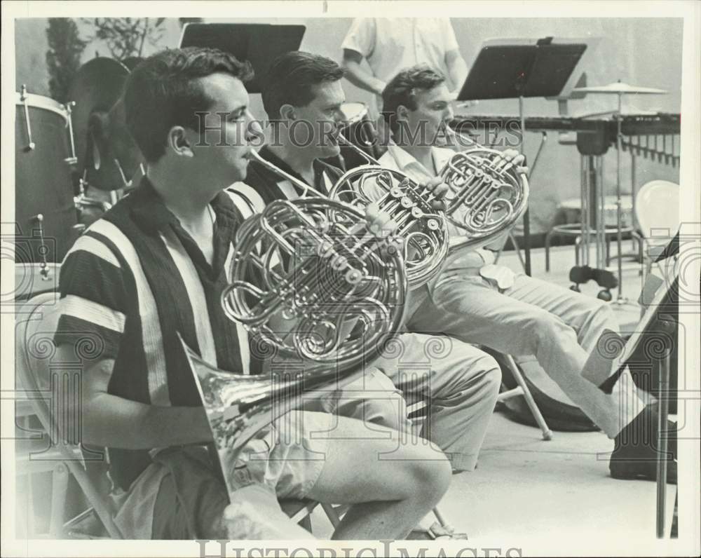 Press Photo Horn players of the London Symphony Orchestra during rehearsal- Historic Images