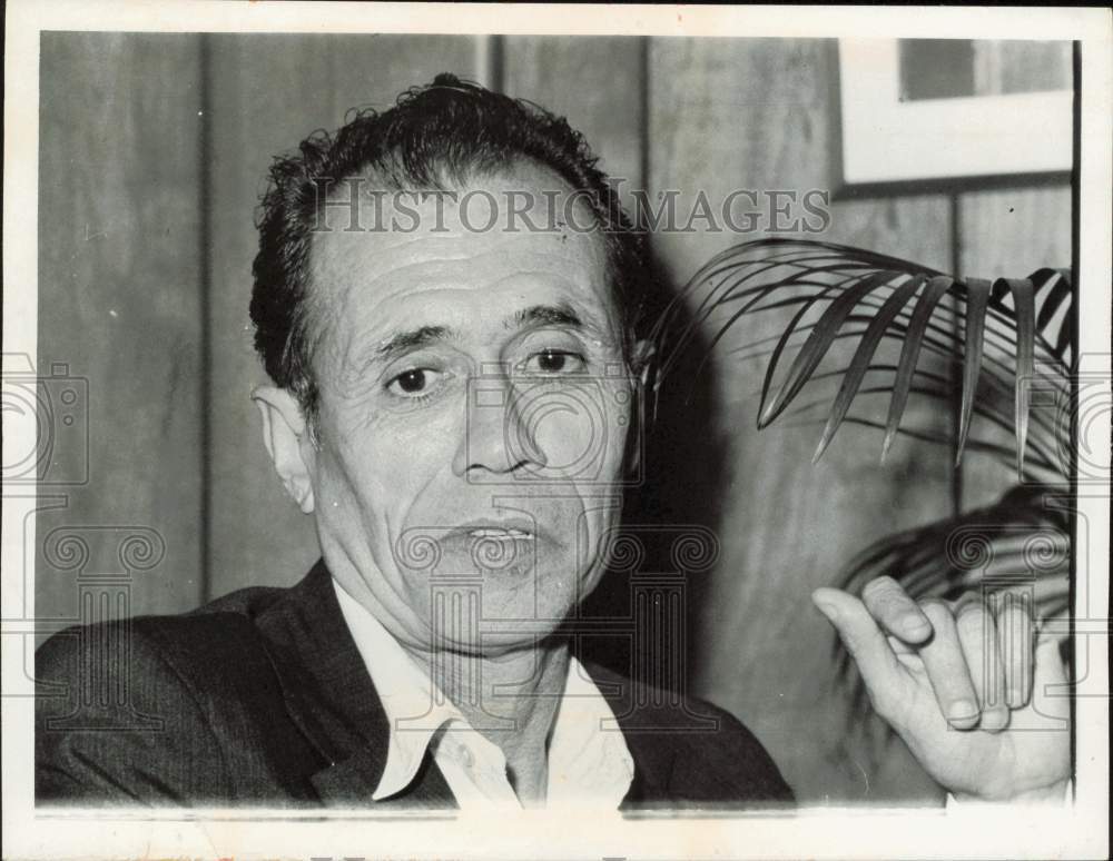 1975 Press Photo Hijacker Antulio Ortiz in pensive mood - lrb02839- Historic Images