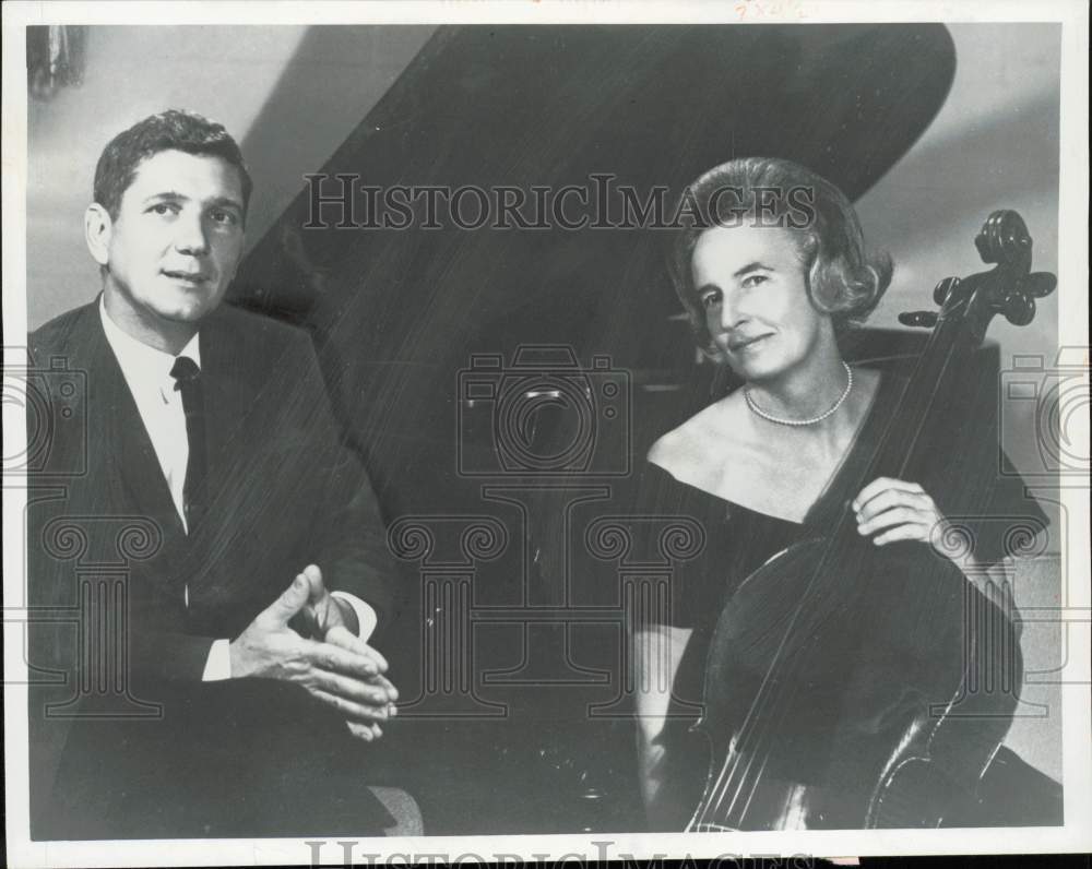 1966 Press Photo Pianist George Roth, cellist Analee Bacon of Miami University- Historic Images