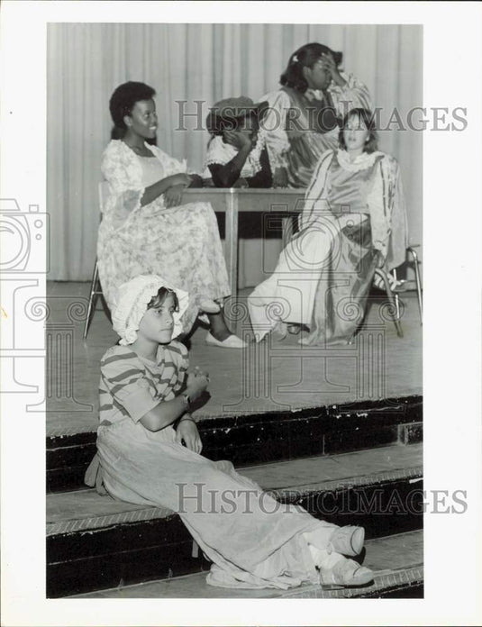 1984 Press Photo "Cinderella" play from Drama Summer Program at Thomas Jefferson- Historic Images