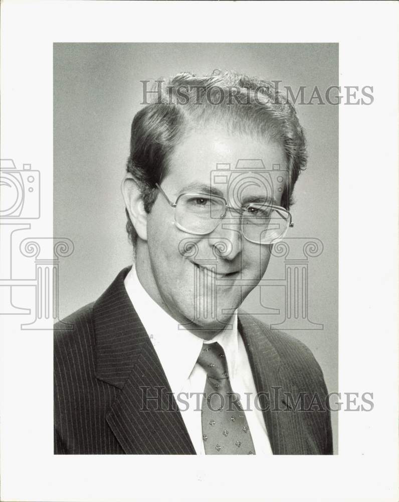 1982 Press Photo Arthur Rothenberg, Candidate for County Judge - lrb04671- Historic Images