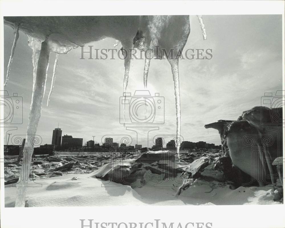 1986 Press Photo Anchorage, Alaska in Winter - lrb05344- Historic Images