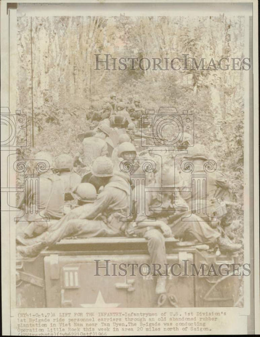 1966 Press Photo U.S. Infantrymen during "Operation Little Rock," Vietnam- Historic Images