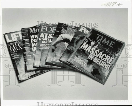 1989 Press Photo "Life" and other assorted magazines by Time Inc. Publications- Historic Images