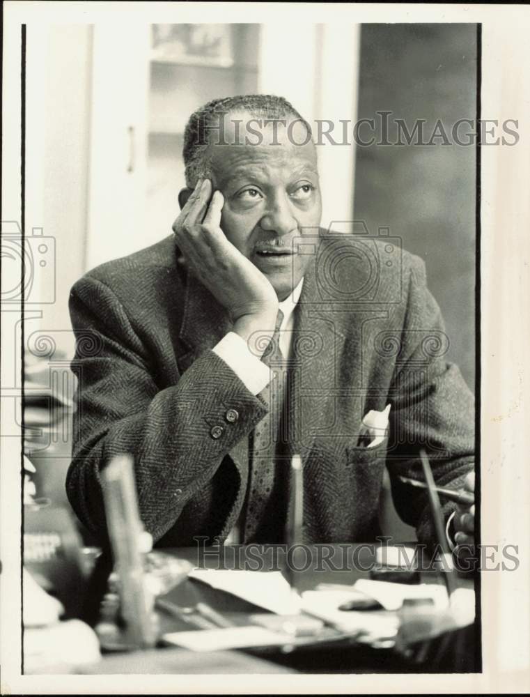 1969 Press Photo Lionel Newsom at his desk, North Carolina - lrb16296- Historic Images