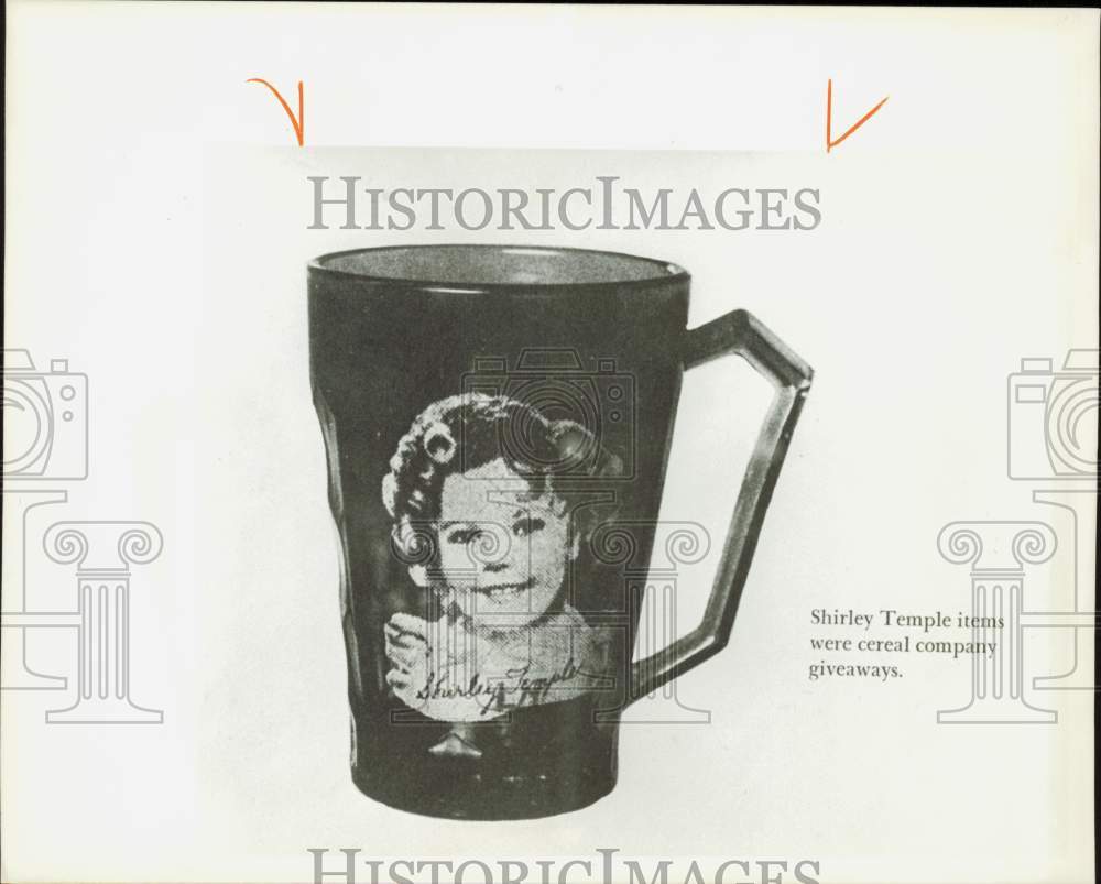 1980 Press Photo Shirley Temple pitcher as cereal company giveaways - lrb17464- Historic Images