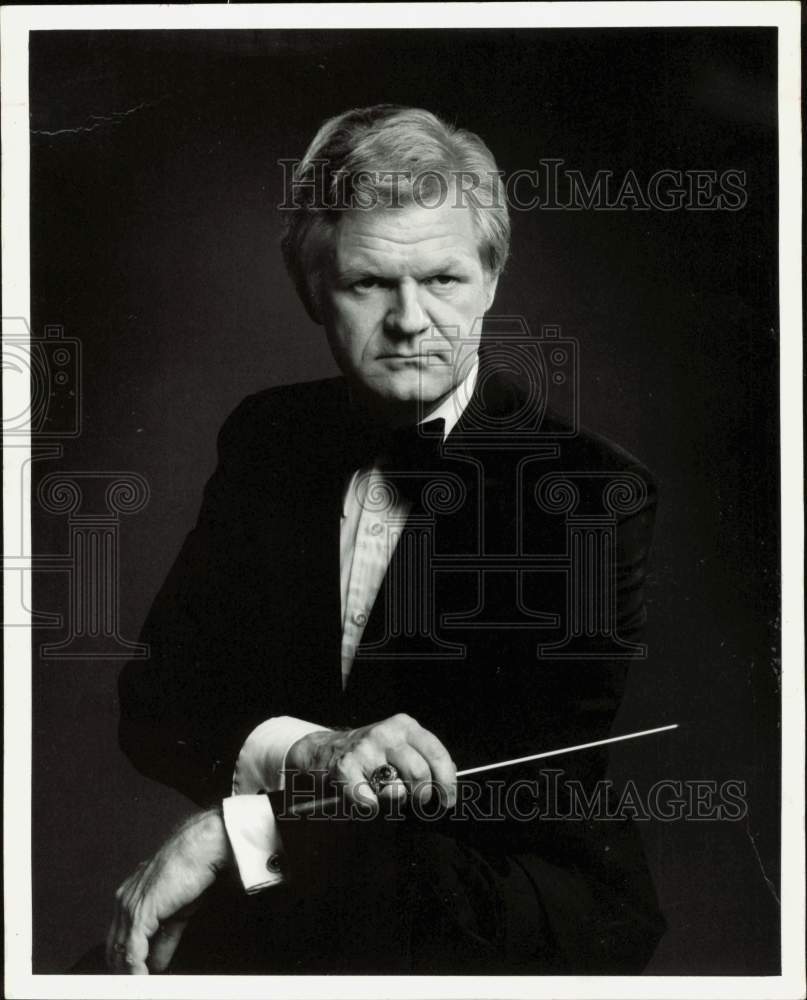 1982 Press Photo Charlotte Pops music director Robert Maddox - lrb19718- Historic Images