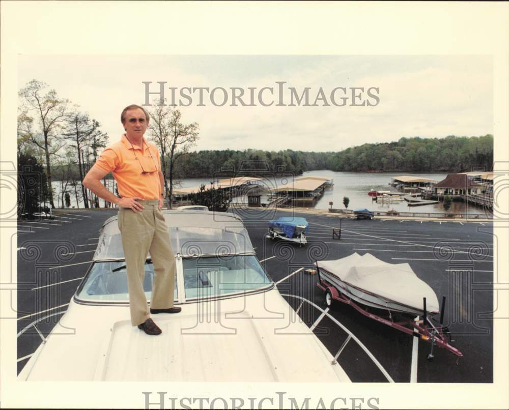 1991 Press Photo Dick Lowe, President of Lakewood Marine and Yacht Club- Historic Images