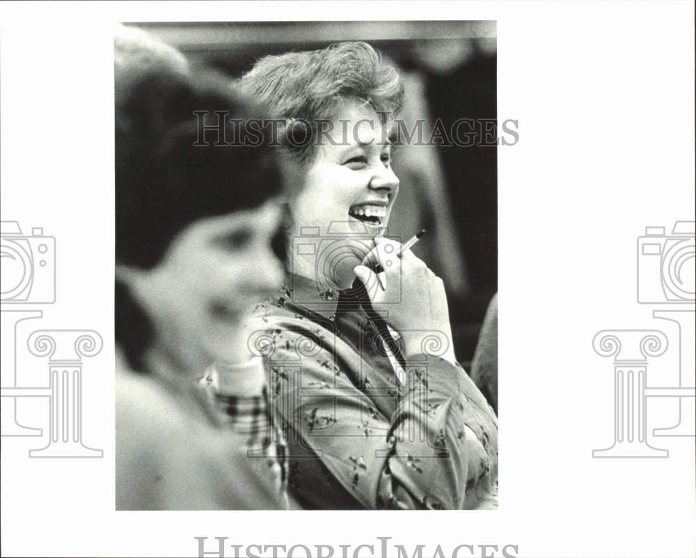 1988 Press Photo Ariel Strait laughing during upbeat class at East High School- Historic Images