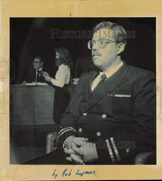 1991 Press Photo Ken Parham in a scene from "Caine Mutiny" - lrb26322- Historic Images