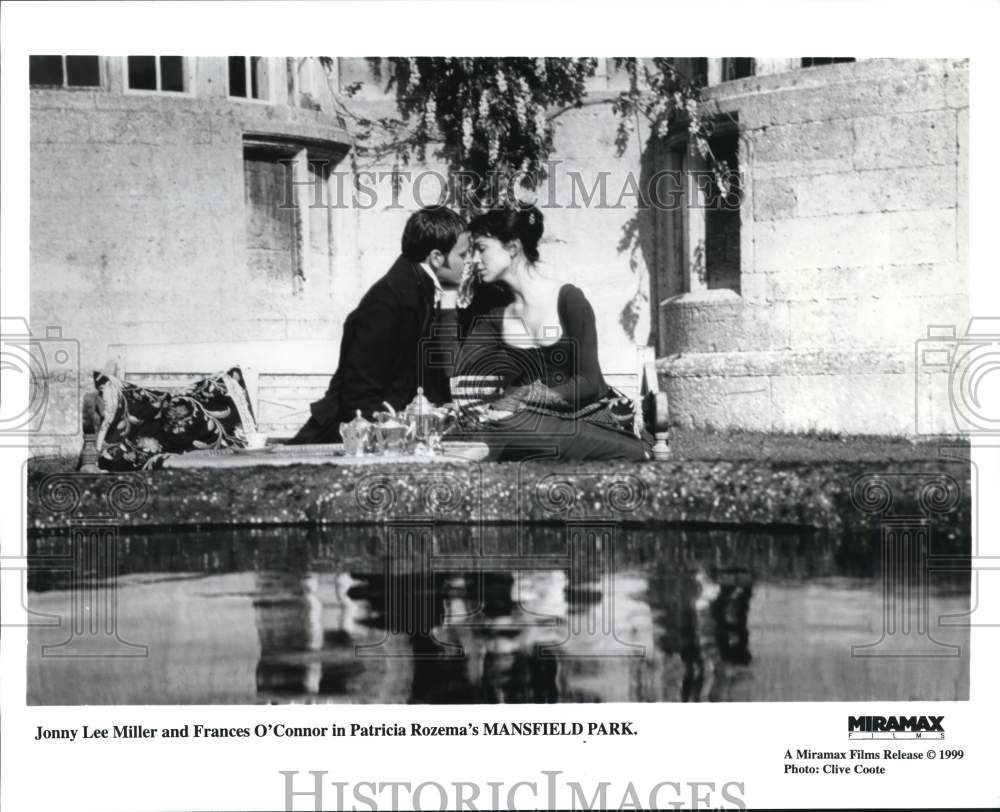 1999 Press Photo Jonny Lee Miller, Frances O&#39;Connor in &quot;Mansfield Park&quot;- Historic Images