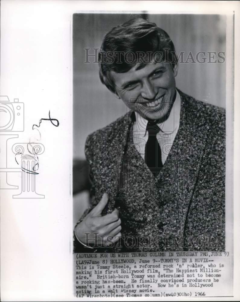 1966 Press Photo Tommy Steele stars in &quot;The Happiest Millionaire&quot; - lrp34683- Historic Images