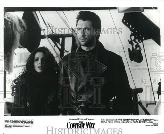 1994 Press Photo Dylan McDermott and Cara Buono star in "The Cowboy Way"- Historic Images