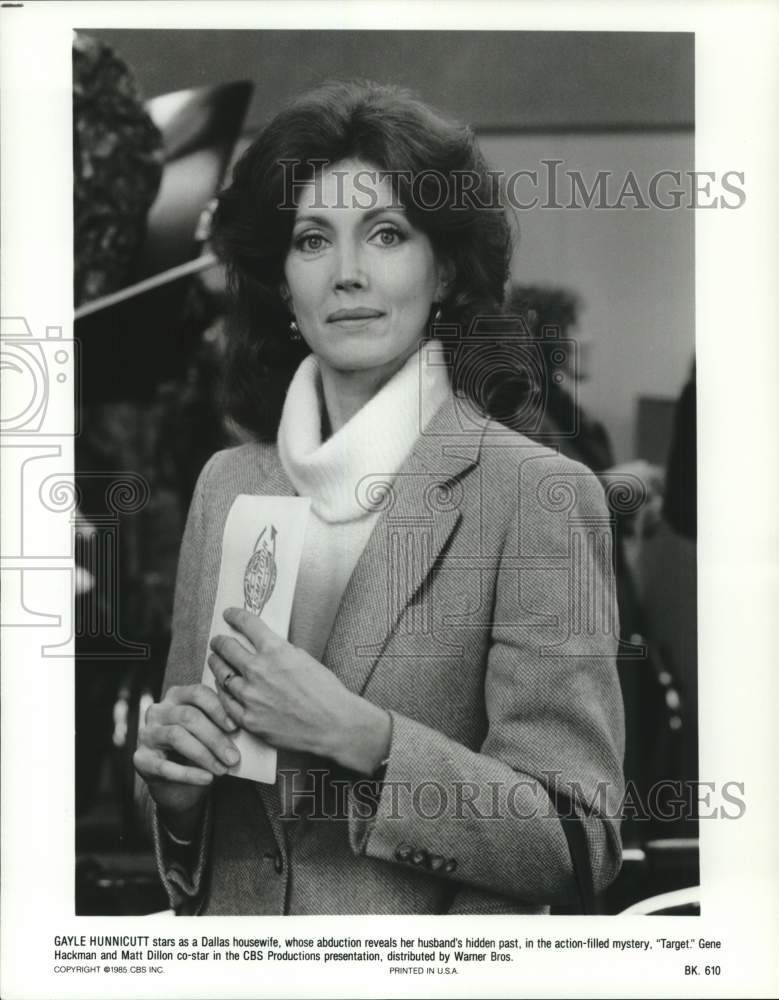 1985 Press Photo Gayle Hunnicutt starring in &quot;Target&quot; - lrp44539- Historic Images