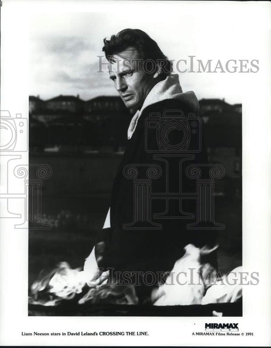 1991 Press Photo Liam Neeson stars in David Leland's "Crossing The Line"- Historic Images