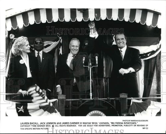 1996 Press Photo Jack Lemmon and the cast of "My Fellow Americans" - lrp58683- Historic Images