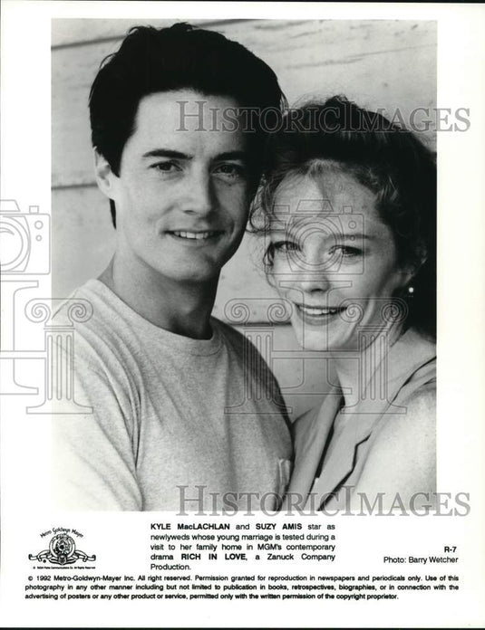 1992 Press Photo Kyle MacLachlan and Suzy Amis star in "Rich In Love"- Historic Images