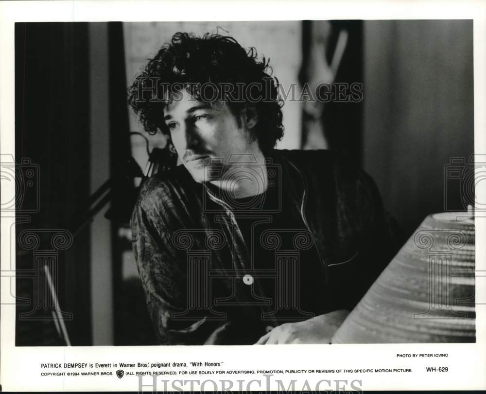 1994 Press Photo Actor Patrick Dempsey stars in the poignant drama &quot;With Honors&quot;- Historic Images