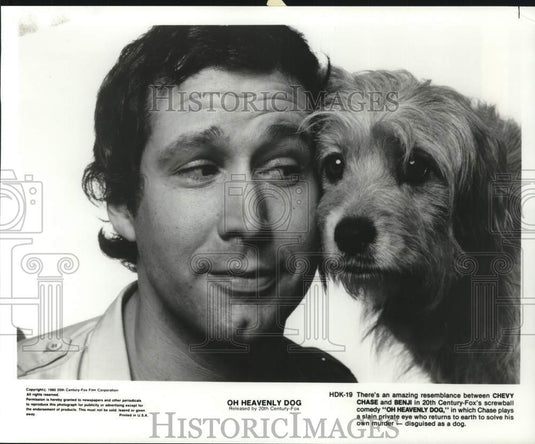 1980 Press Photo Chevy Chase & Benji in 