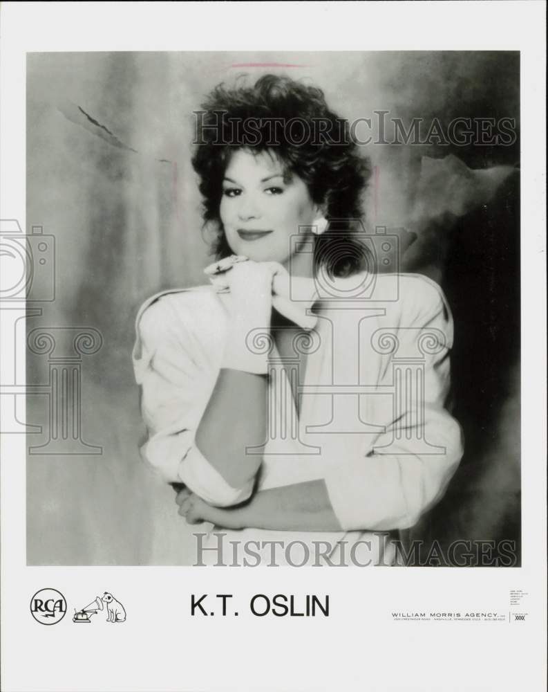 Press Photo K.T. Oslin, singer-songwriter - lrp85867- Historic Images