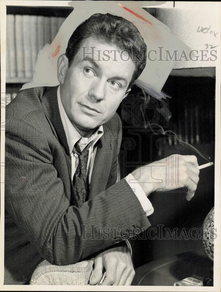 1963 Press Photo Actor Cliff Robertson in &quot;The Eleventh Hour&quot; - lrp95151- Historic Images