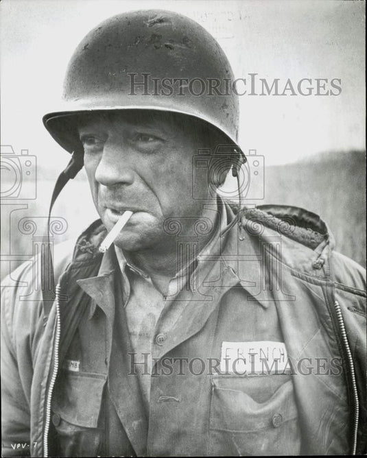 1968 Press Photo Actor Yves Montand in 