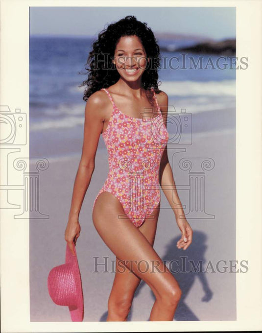 Press Photo Women's Fashion Model Wearing Floral Target Swimsuit - lrp98757- Historic Images