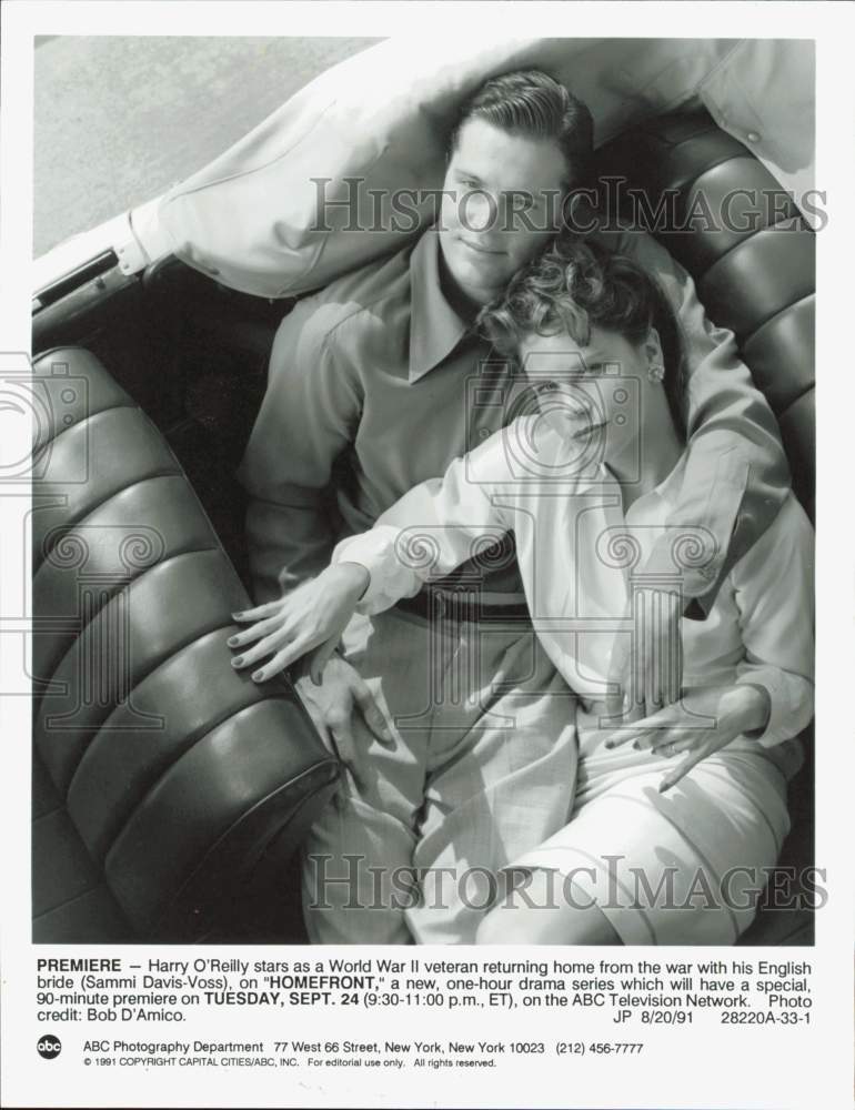 1991 Press Photo Actors Harry O&#39;Reilly, Sammi Davis-Voss on &quot;Homefront&quot;- Historic Images