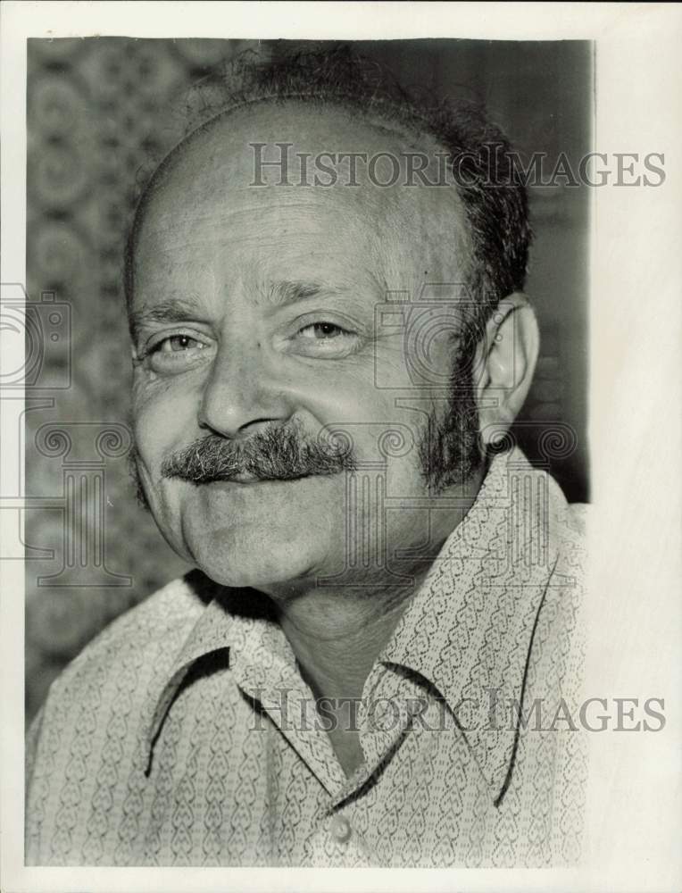 1972 Press Photo Leon Brill Director of Southeast Drug Education Center- Historic Images