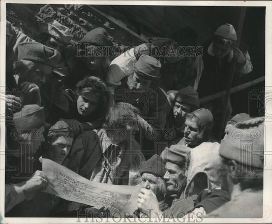1953 Press Photo Luther's Points of Discussion in Hands of Princes and Peasants- Historic Images