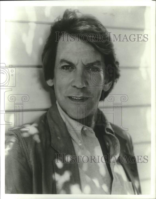 Press Photo Actor Donald Sutherland stars in "The Winter of Our Discontent"- Historic Images