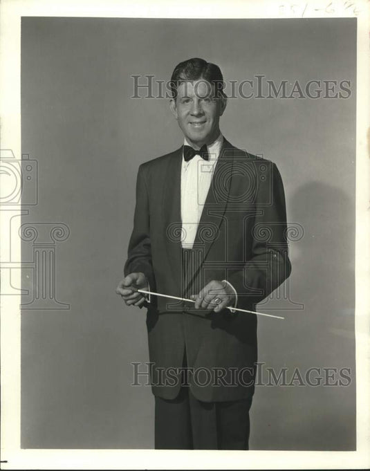 1978 Press Photo Singer Rudy Vallee in "Something Different" at Palace Theater- Historic Images