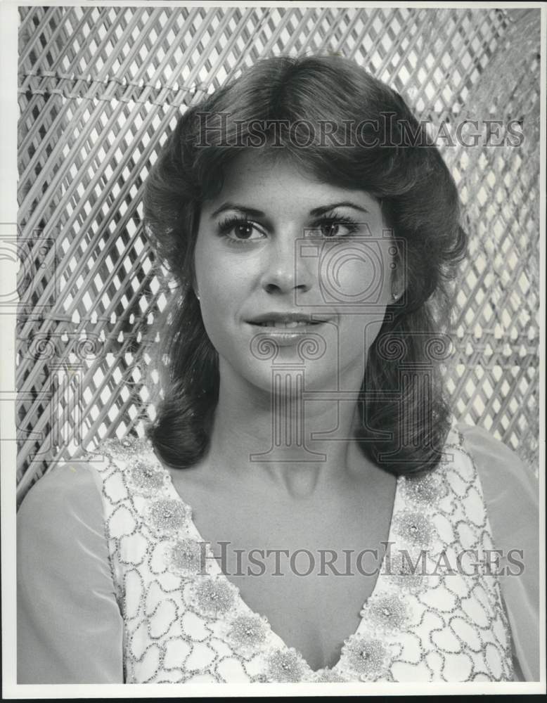 1978 Press Photo Crowned Miss Minnesota World Debra Peterson of Brooklyn Park- Historic Images