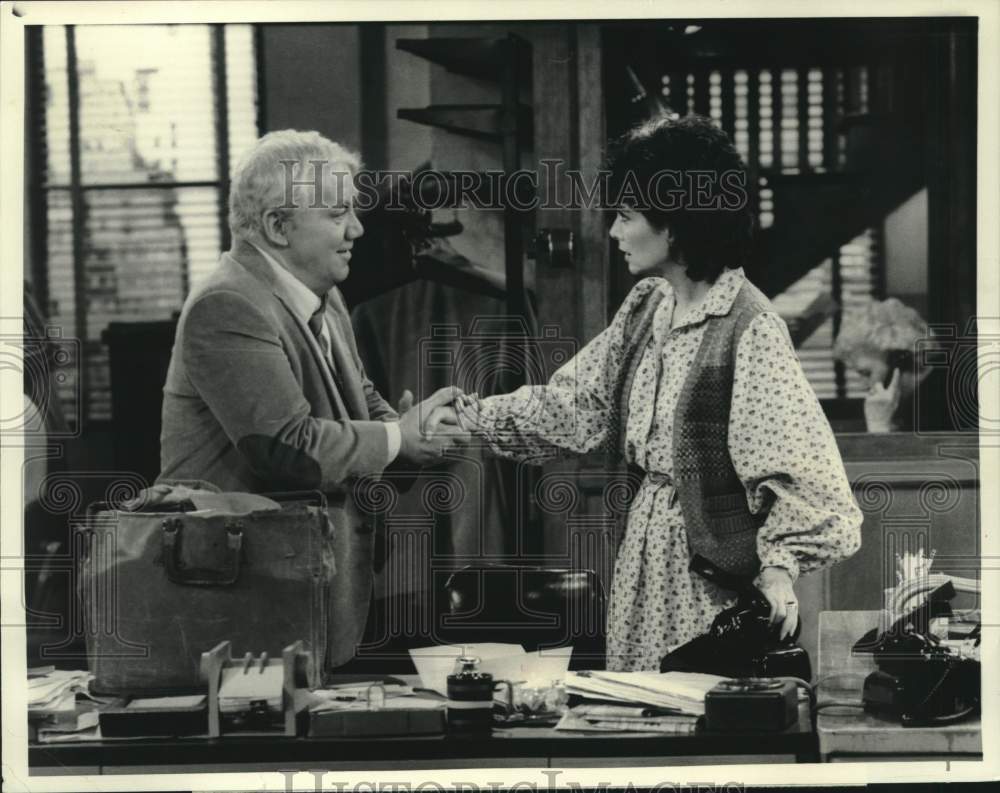 1984 Press Photo Suzanne Pleshette with a co-star in The Suzanne Pleshette Show- Historic Images