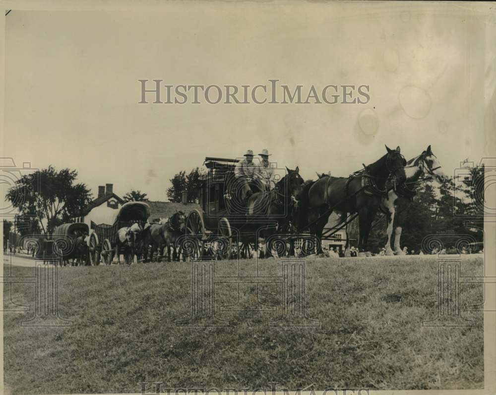 1938 Press Photo Stagecoach with wagon during celebration at Greenfield Village- Historic Images