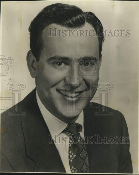 1954 Press Photo Actor Carl Reiner - lrx52331- Historic Images